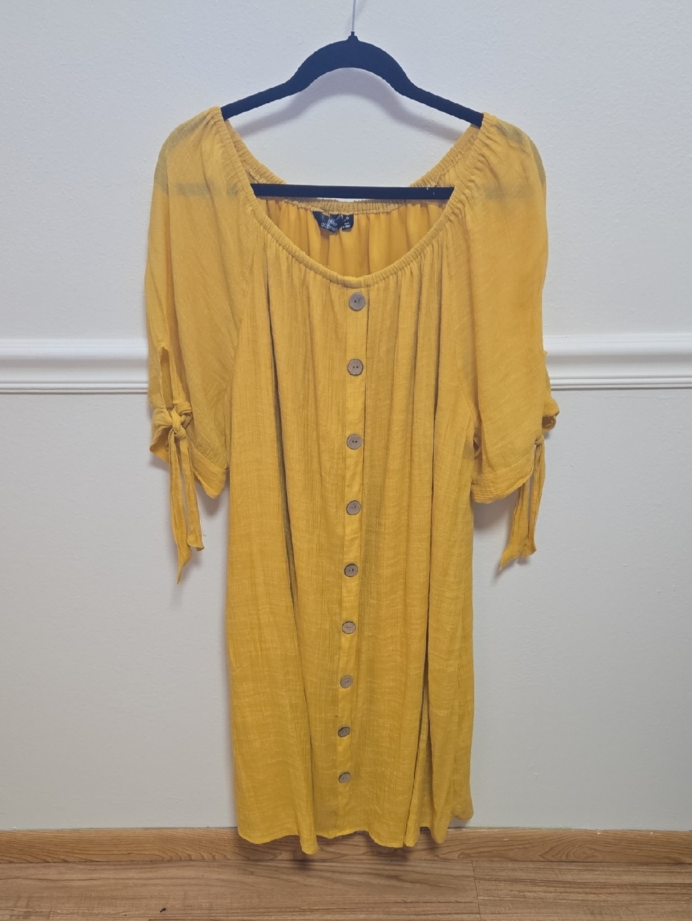 Mlle Gabrielle Golden Yellow Button-Front Top
